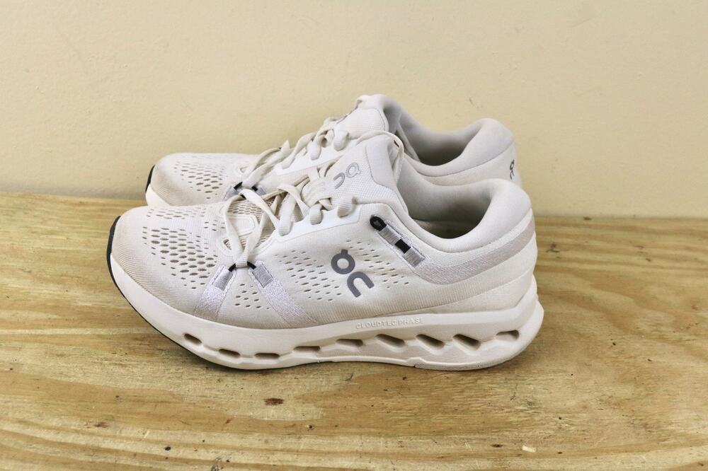 On Running Cloudsurfer 2 Sneakers Womens 6 Ivory Off White Running